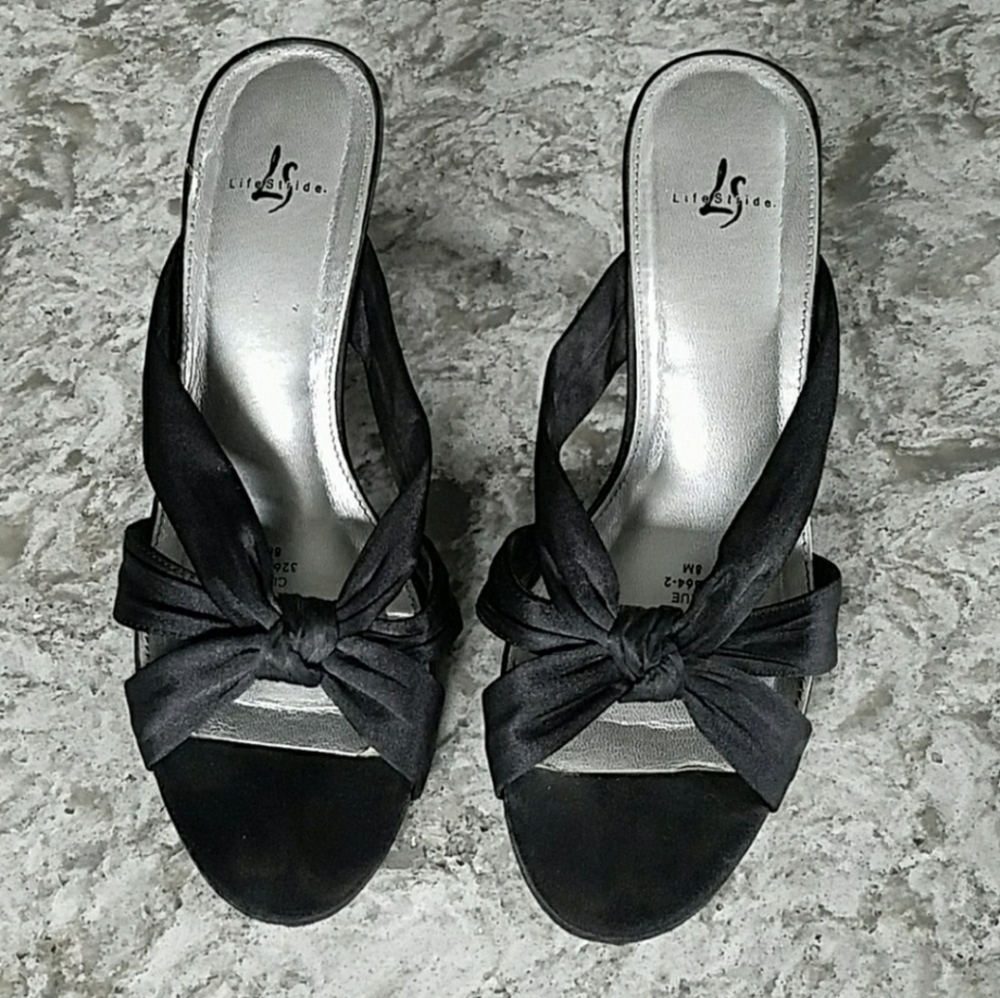 Women's Black Bow Sandals